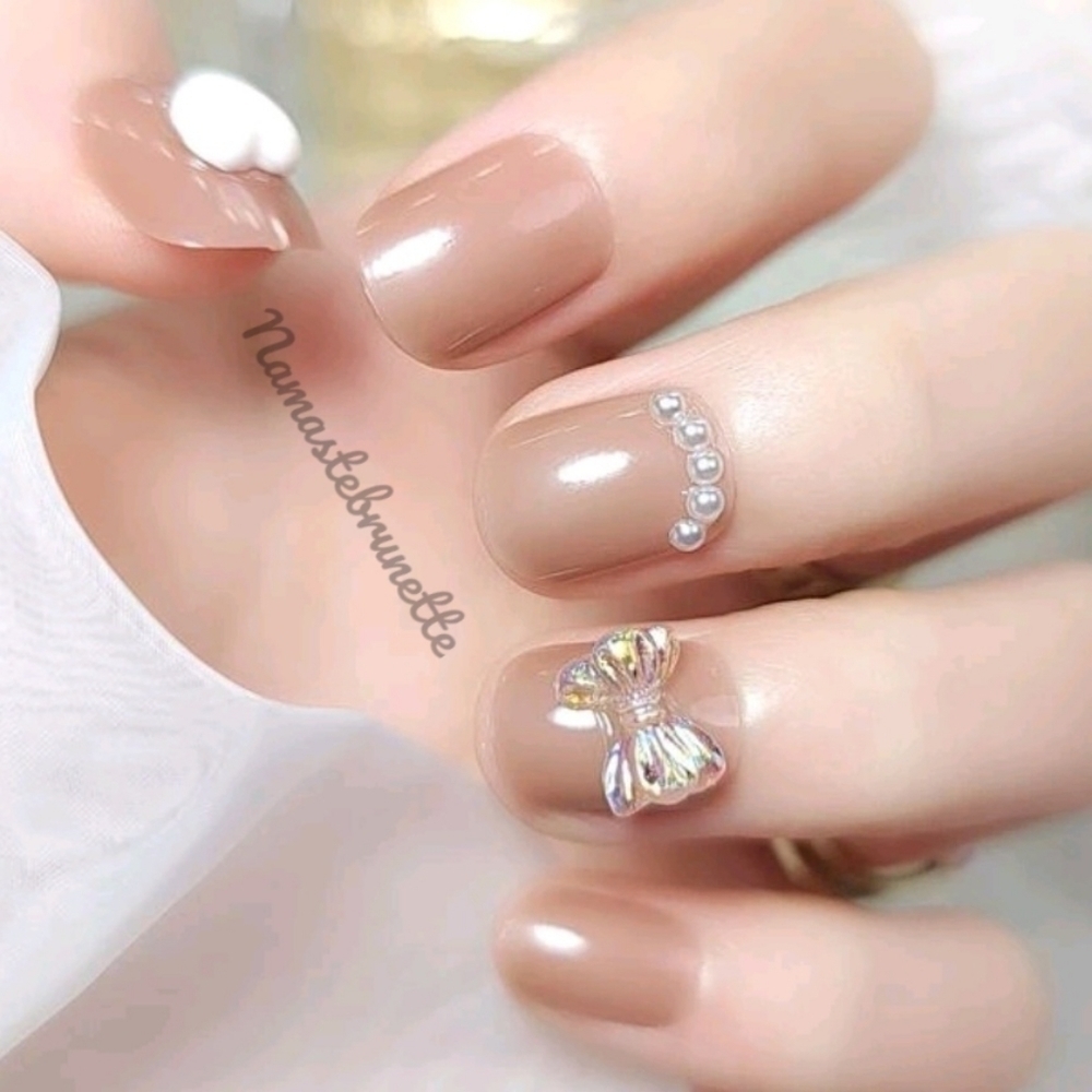 2/$16 Heart Bow Press On Nails